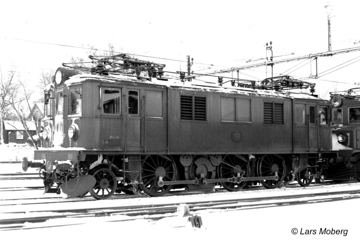 x1089   Du 159   Hallsberg   29-12-71   35.JPG