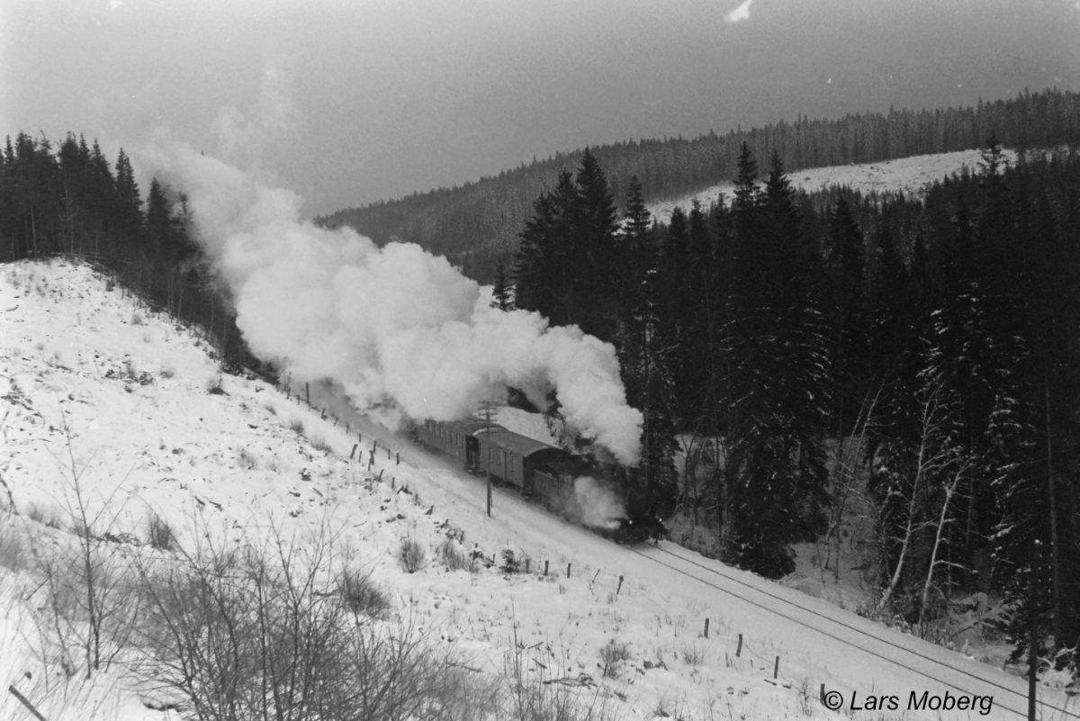 x1121   E 1042   Ambjörnarp   30-1-72   36.jpg