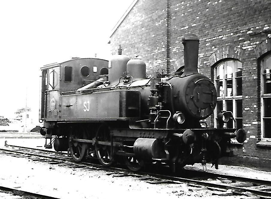 K4 1899 vid lokstallet Linköping 3 sep 1961.jpg