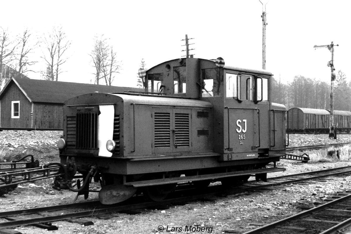 x1074   Z4p 265   Sävsjöström   27-12-71   33.JPG